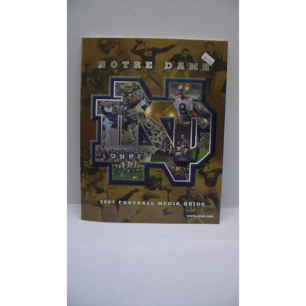 Notre Dame Fighting Irish Football 2007 Media Guide~Players, Stats-Collectible